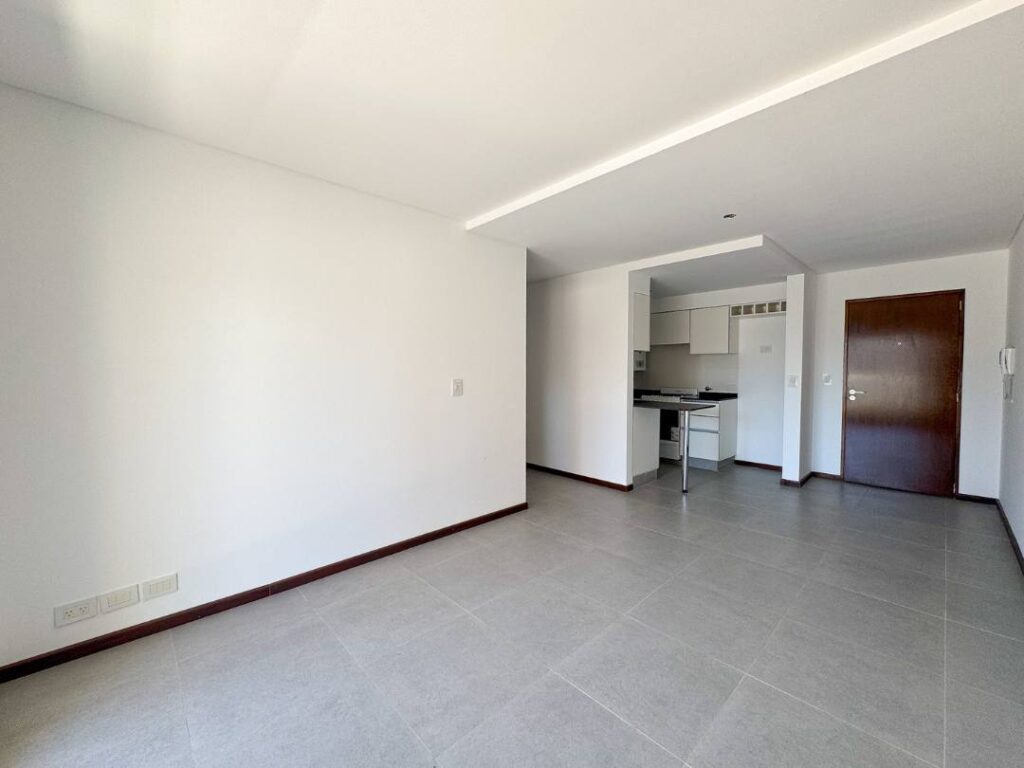 Zeballos 2278 Monoambientes y Departamentos de 1 Dormitorio en Barrio Lourdes