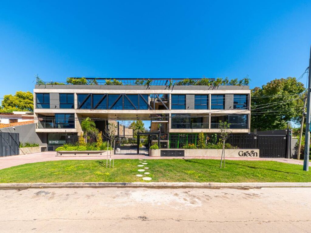 Wilde 455 Desarrollo de Casas en Fisherton con Piscina Privada y Amenities