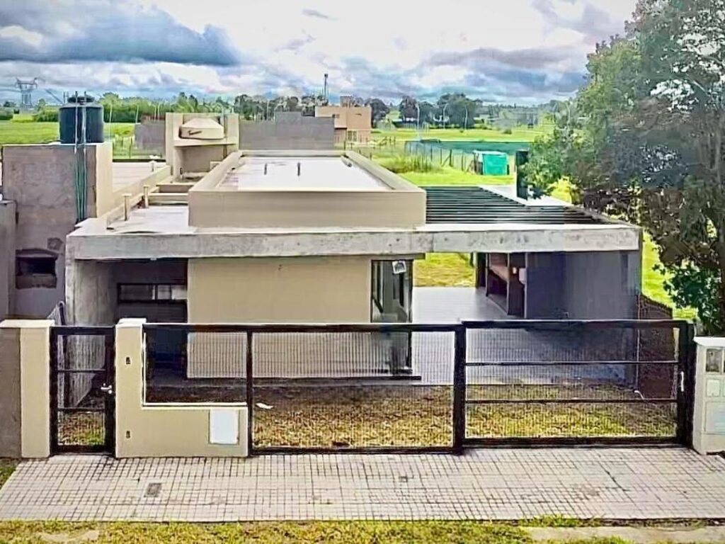 Ecotierra Casa en venta con financiación en Pueblo Esther