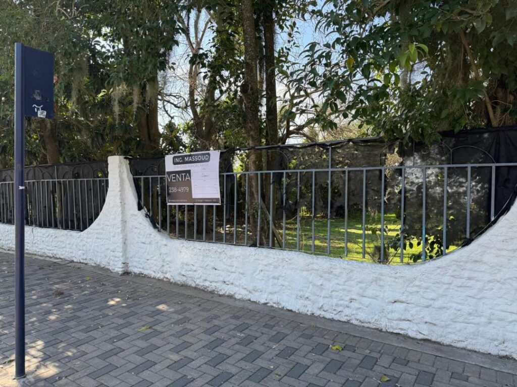 Av. Carrasco 1400 Lote Exclusivo con Vista al Río y al Puente Rosario-Victoria