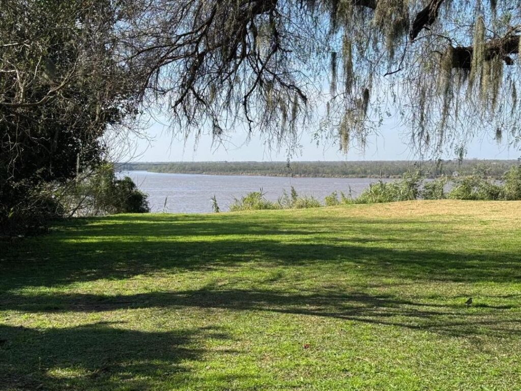 Av. Carrasco 1400 Lote Exclusivo con Vista al Río y al Puente Rosario-Victoria