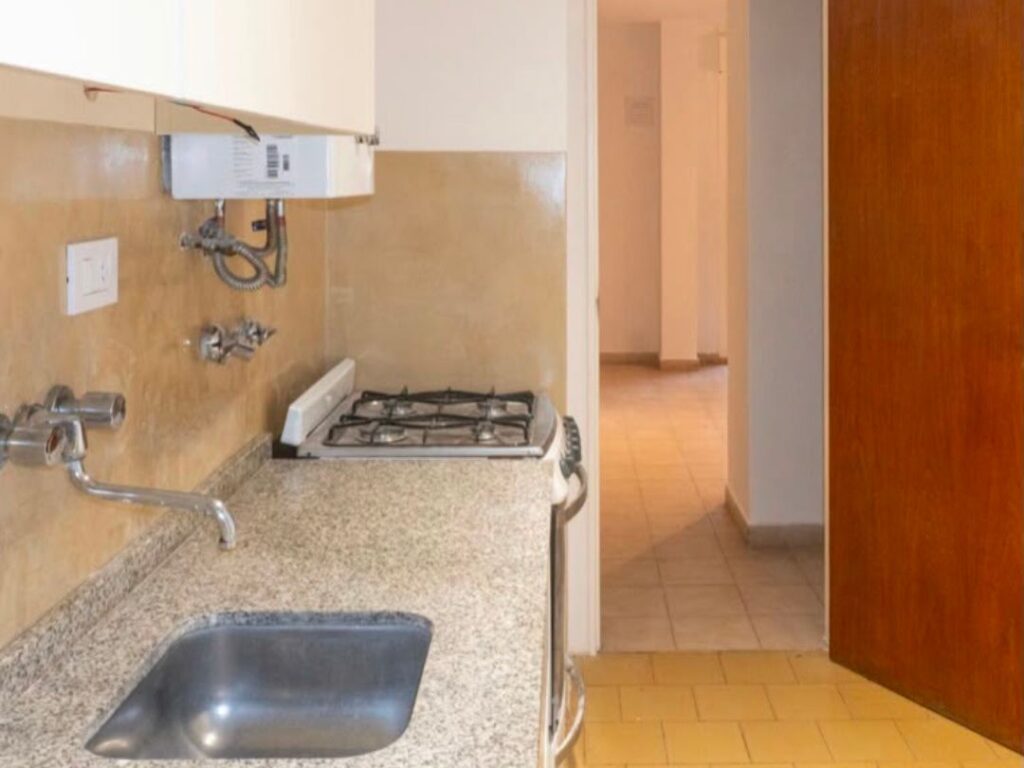 San lorenzo 1730 - Departamento de 3 Dormitorios con Ambientes Reciclados en el Centro