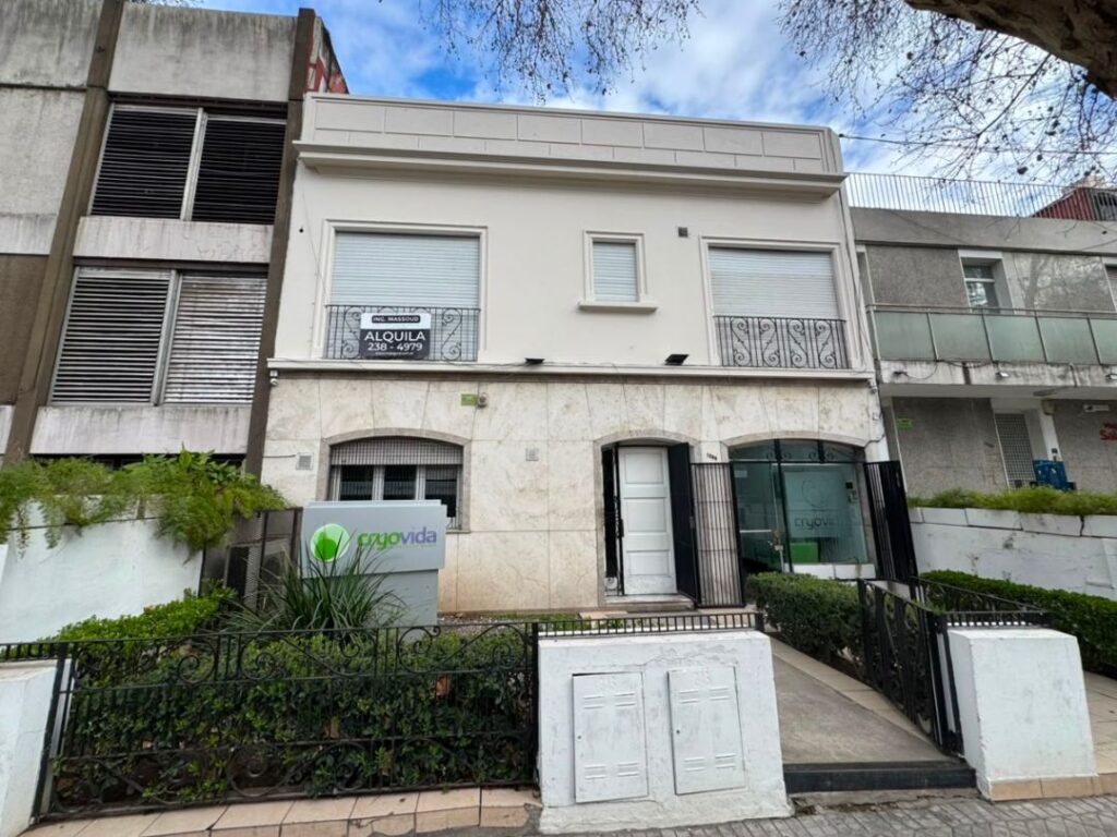 Oroño 1558 Alquiler Comercial en Planta Alta sobre Bv. Oroño