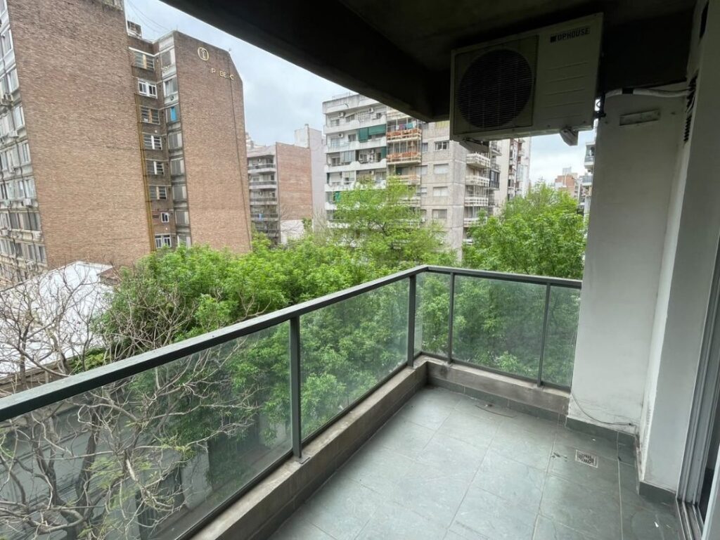 3 de febrero 431 - Alquiler de 1 Dormitorio con Balcón en Barrio Martin